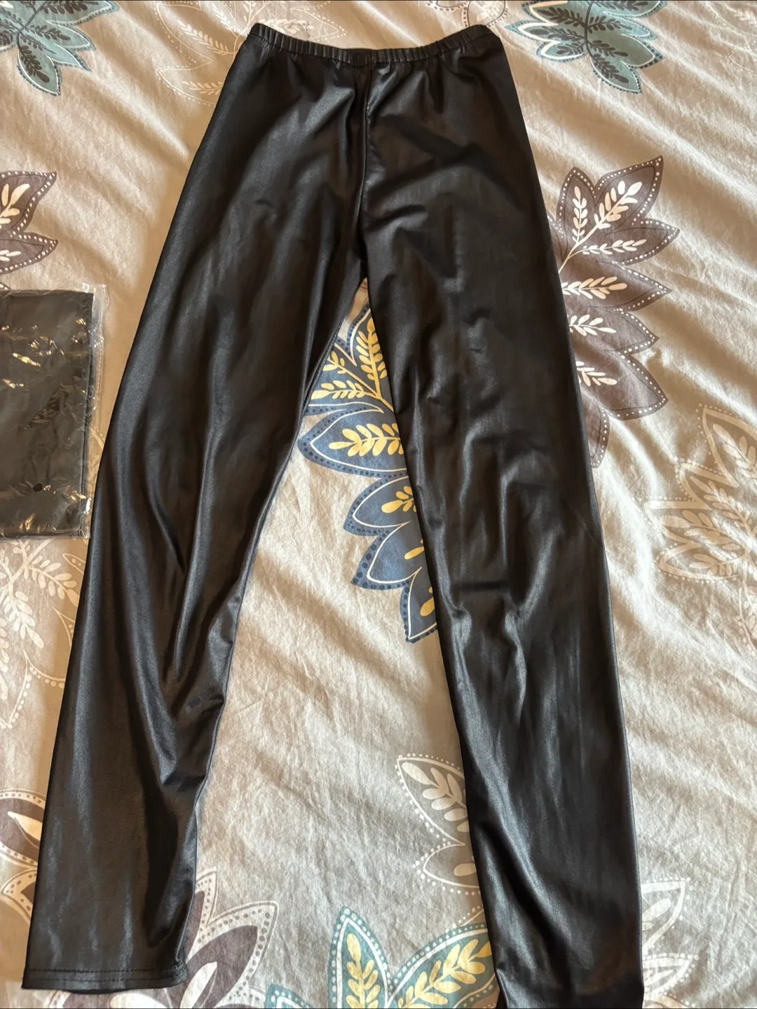 Shiny Black Leggings with stirrup- small/med petite thumbnail