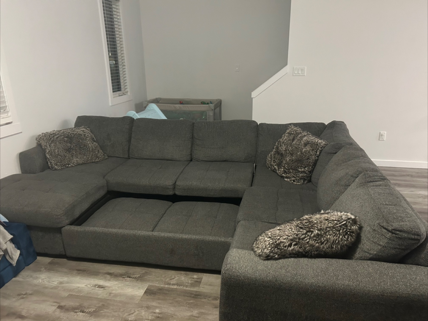 Sectional Sofa with Pillows