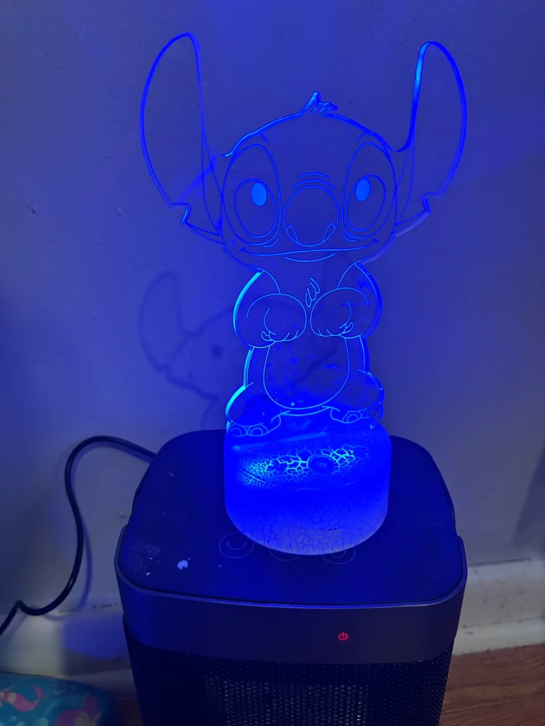 Stitch 3D LED Night Light thumbnail