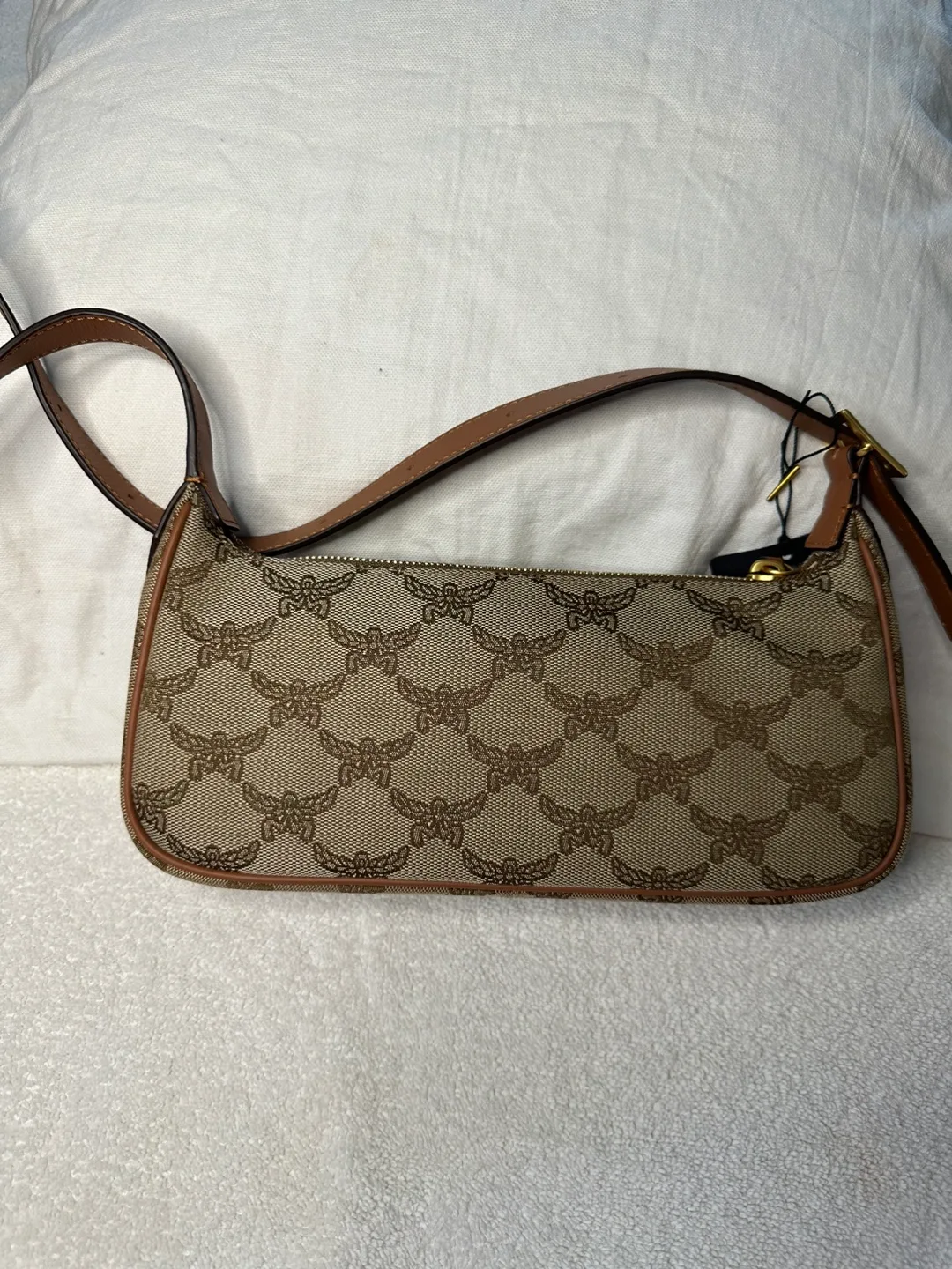 MCM Shoulder Bag image indicator(3)