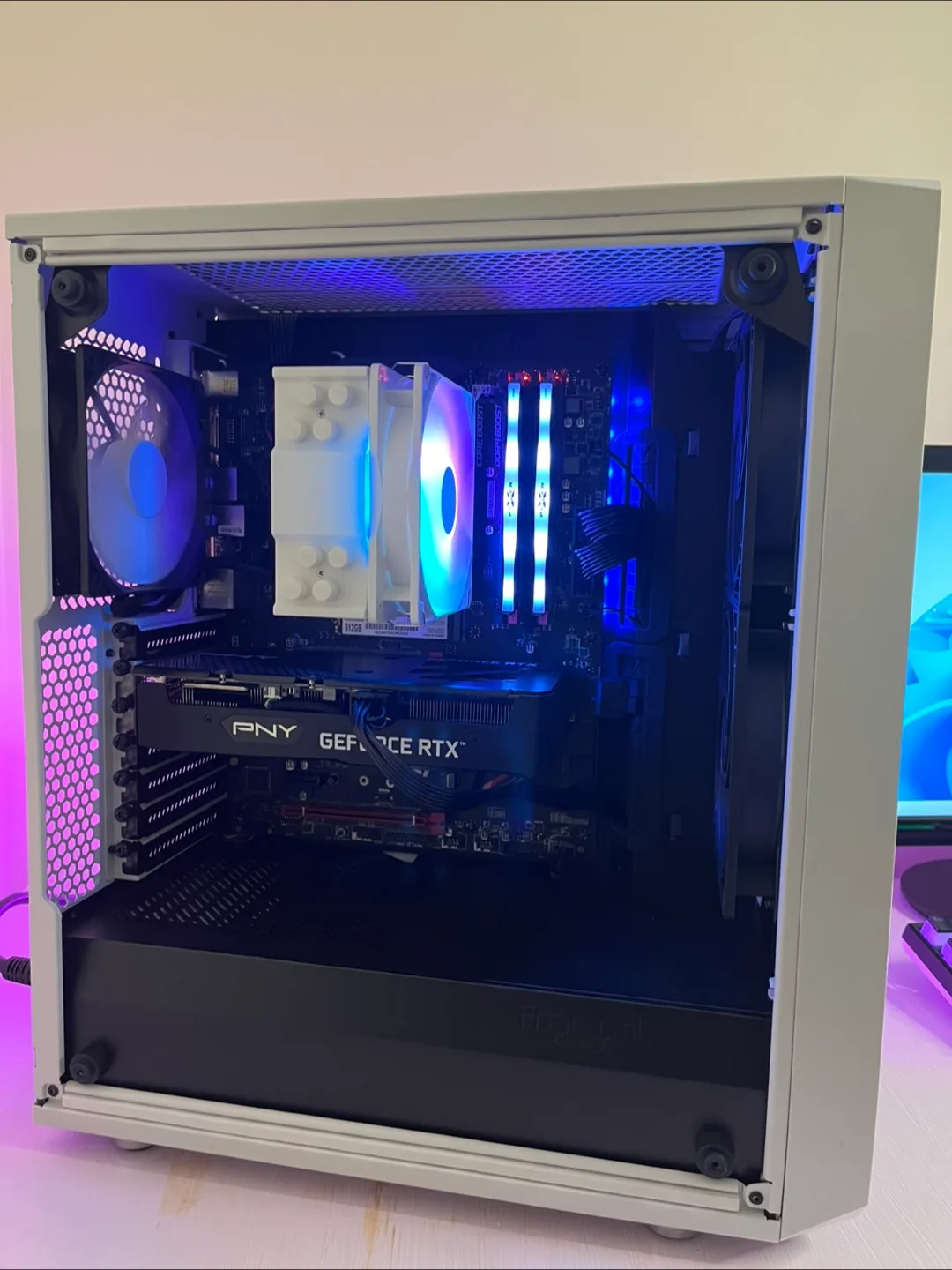 Custom Built (The Winter Soldier) Gaming PC! image indicator(3)