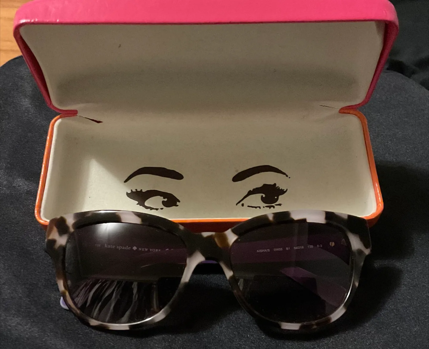 Kate Spade Sunglasses with Case image indicator(2)