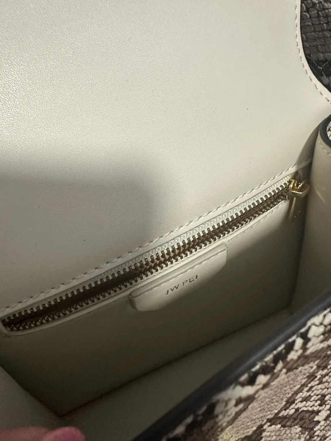 JW PEl Fae Top Handle Snake Embossed Bag image indicator(6)