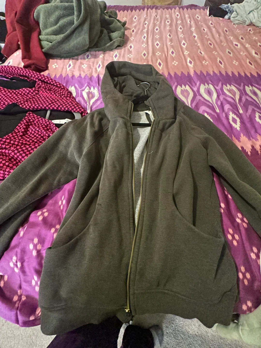 Lululemon Hoodies image indicator(3)