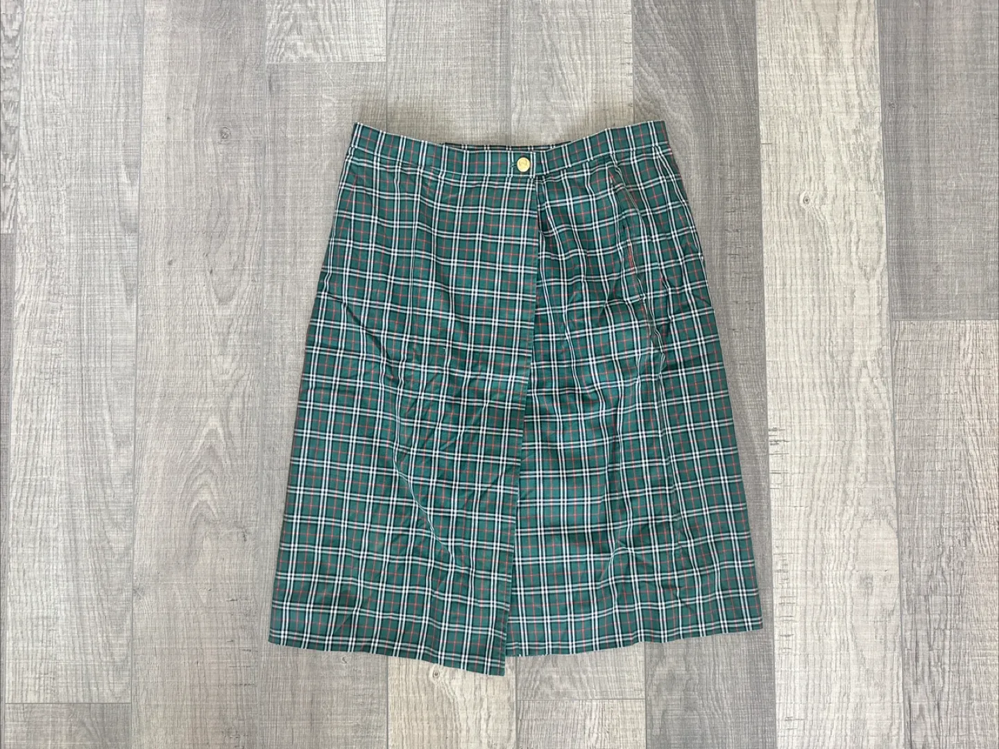 Burberrys Green Plaid Skort thumbnail