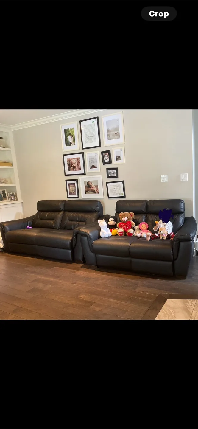 Black Leather Sofa Set thumbnail