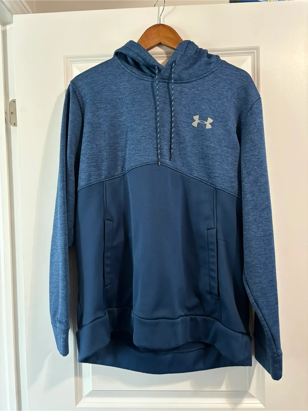 Blue Dry Fit Under Armour Sweater thumbnail