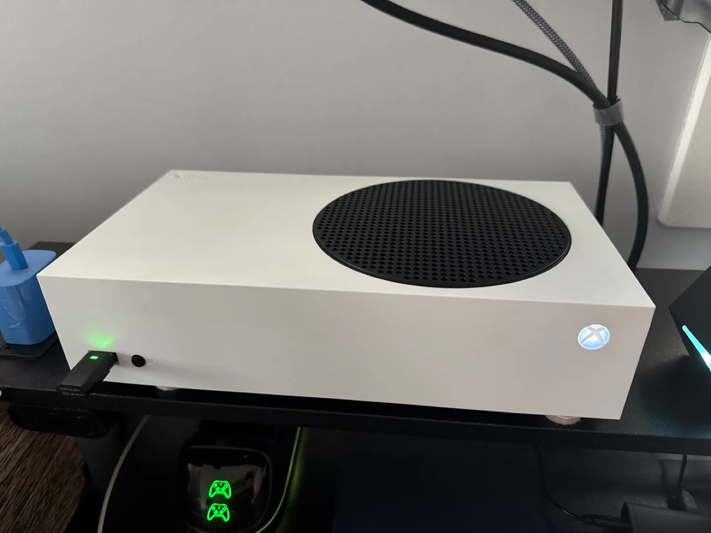 Xbox Series S Console - White thumbnail