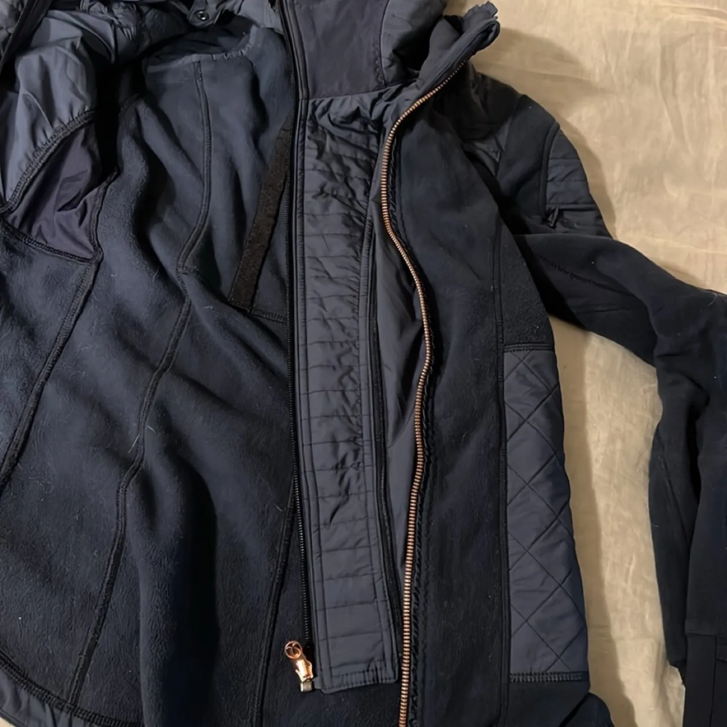 Lululemon Fleecy Keen Jacket - size 4 image indicator(5)