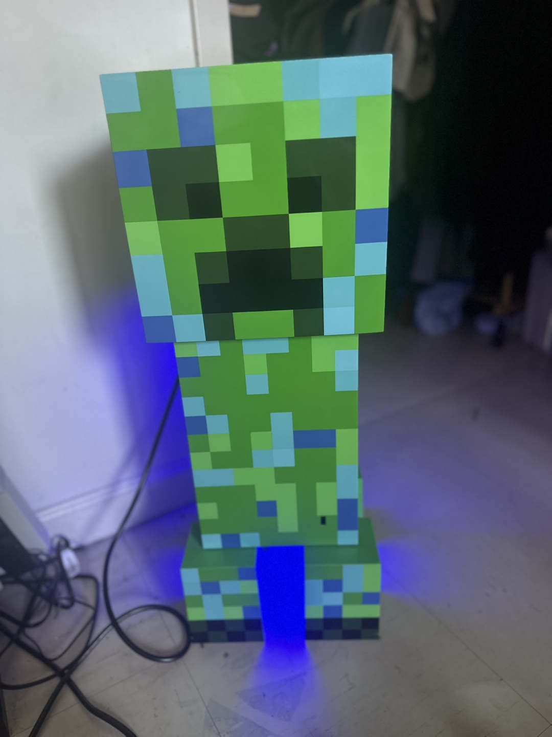Minecraft Creeper Mini Fridge - photo 5
