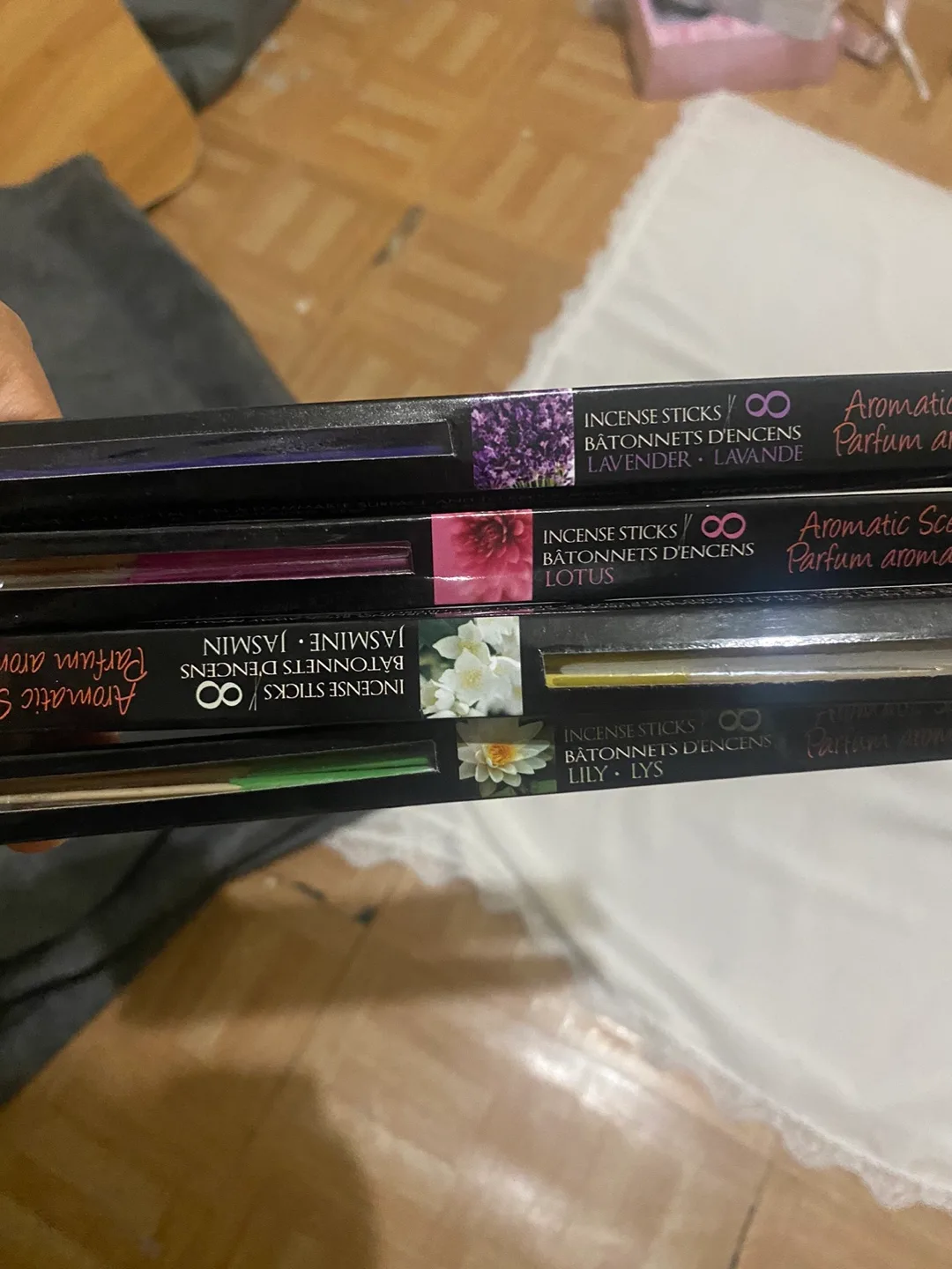 Floral incense sticks thumbnail
