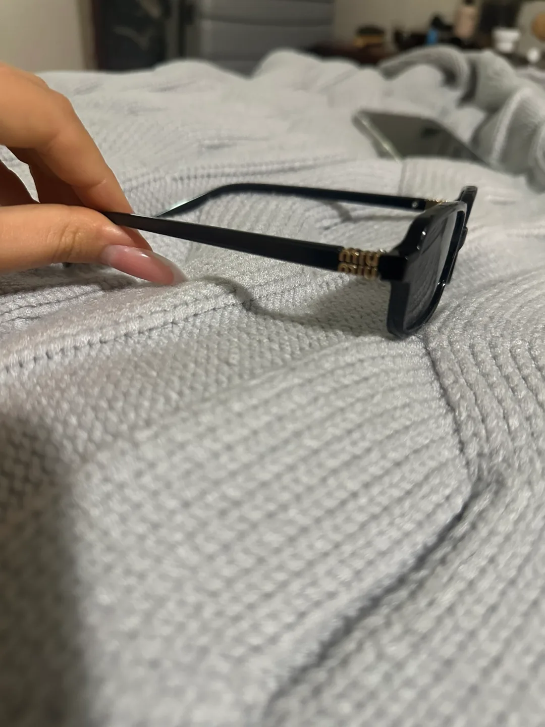 MIU MIU Sunglasses image indicator(5)