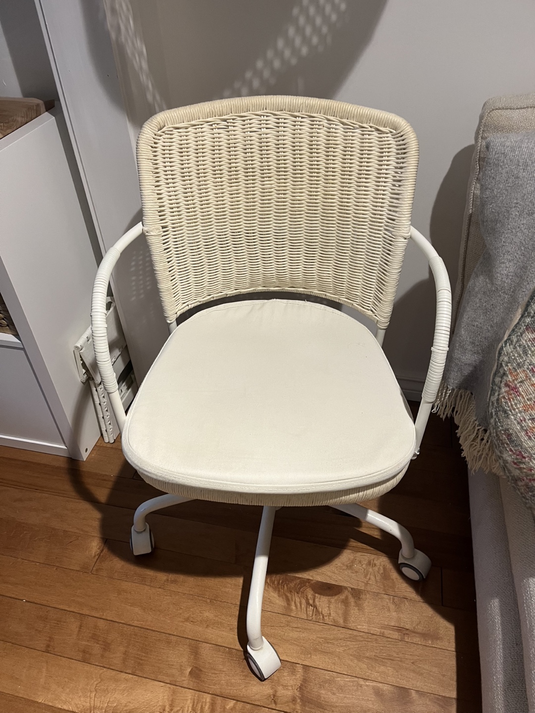 White Woven Office Chair with Cushion