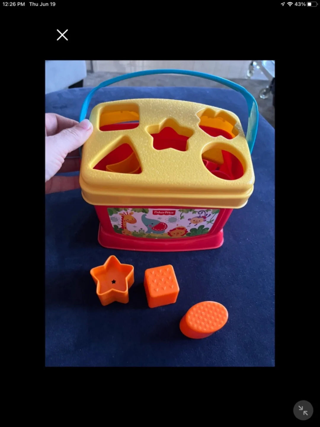 Fisher Price Shape Sorter image indicator(2)