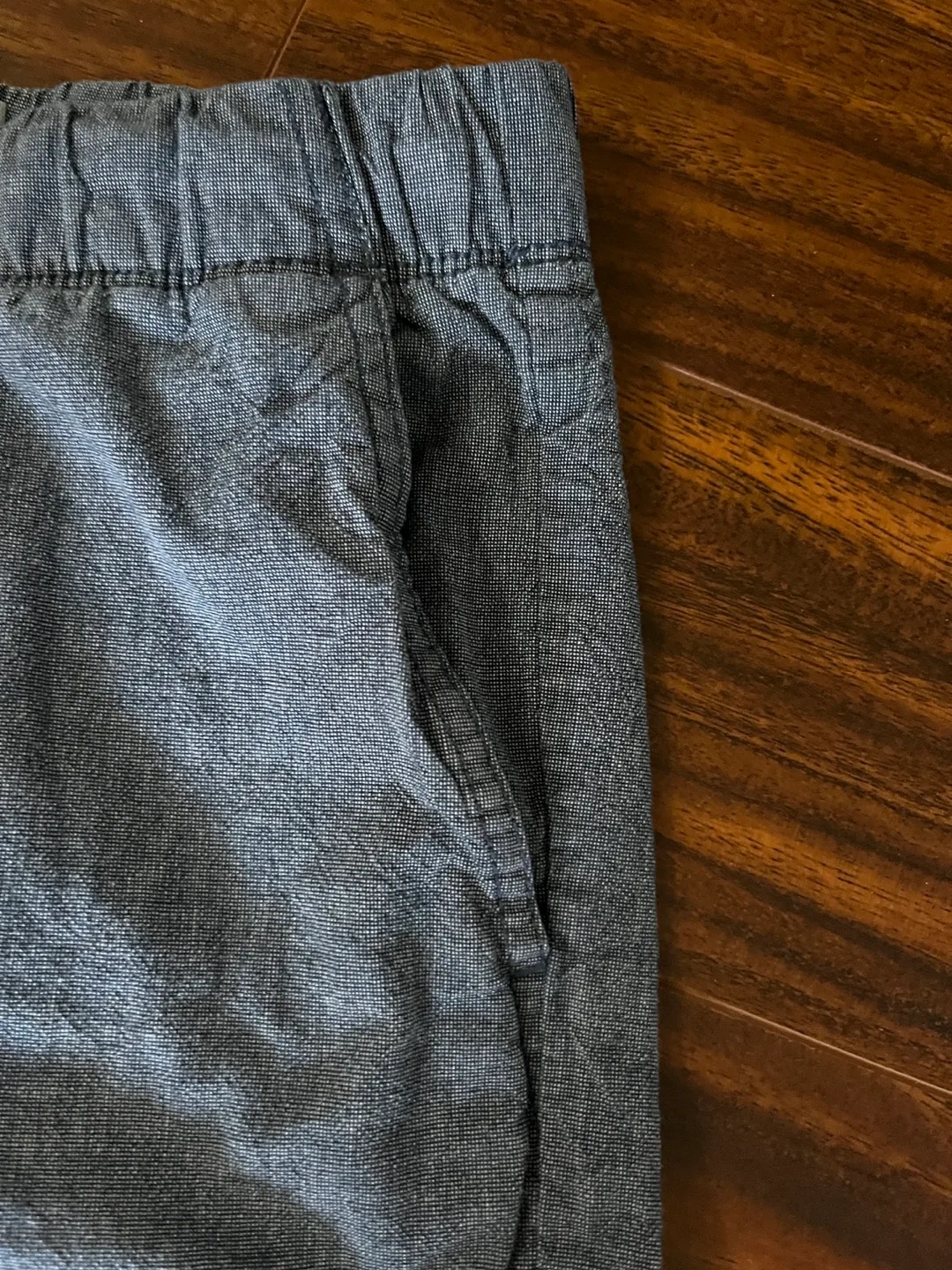 Old Navy boys XL 14/16 chambray cargo shorts, blue image indicator(3)