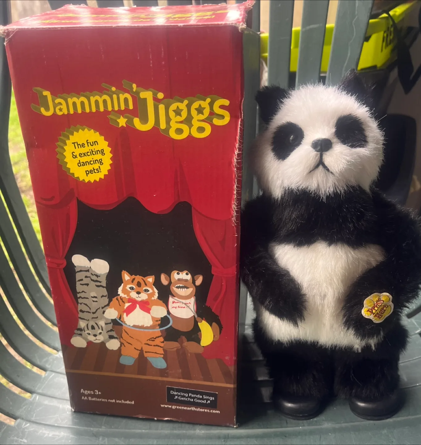 Jammin' Jiggs Panda thumbnail