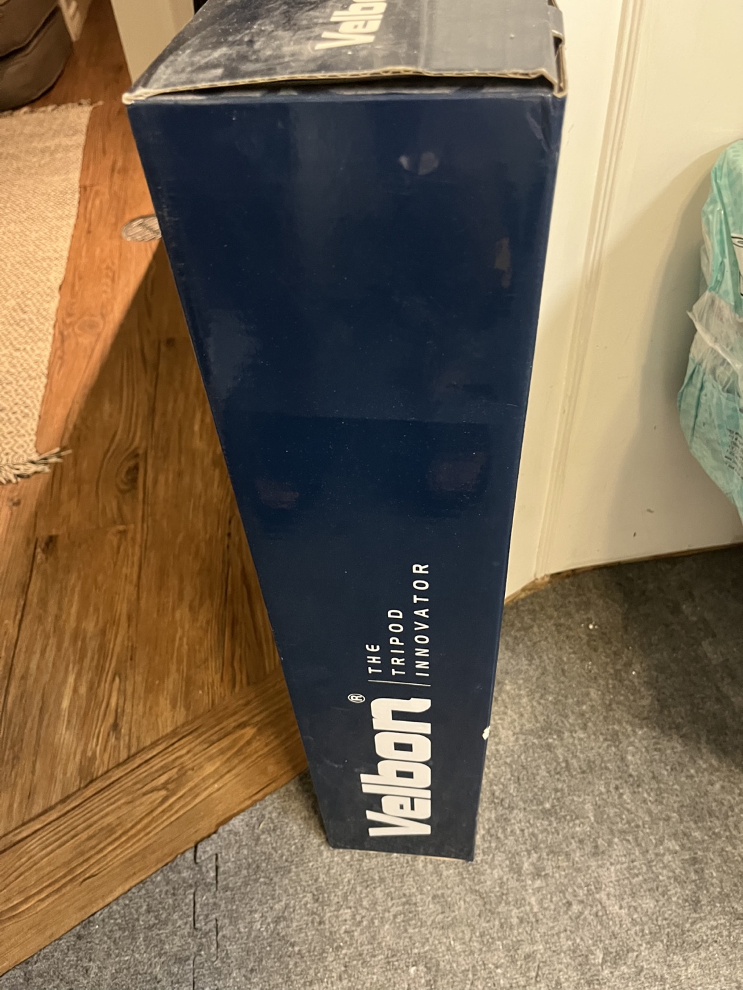 Velbon Sherpa 200R Tripod - photo 4