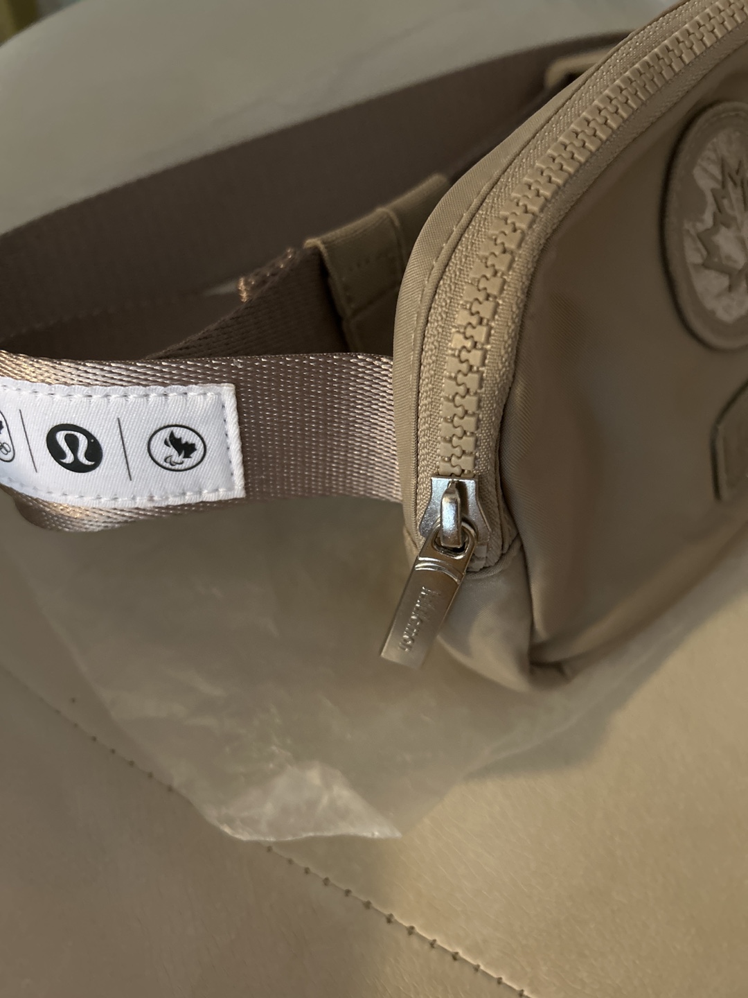 Lululemon Everywhere Belt Bag Mini - photo 2