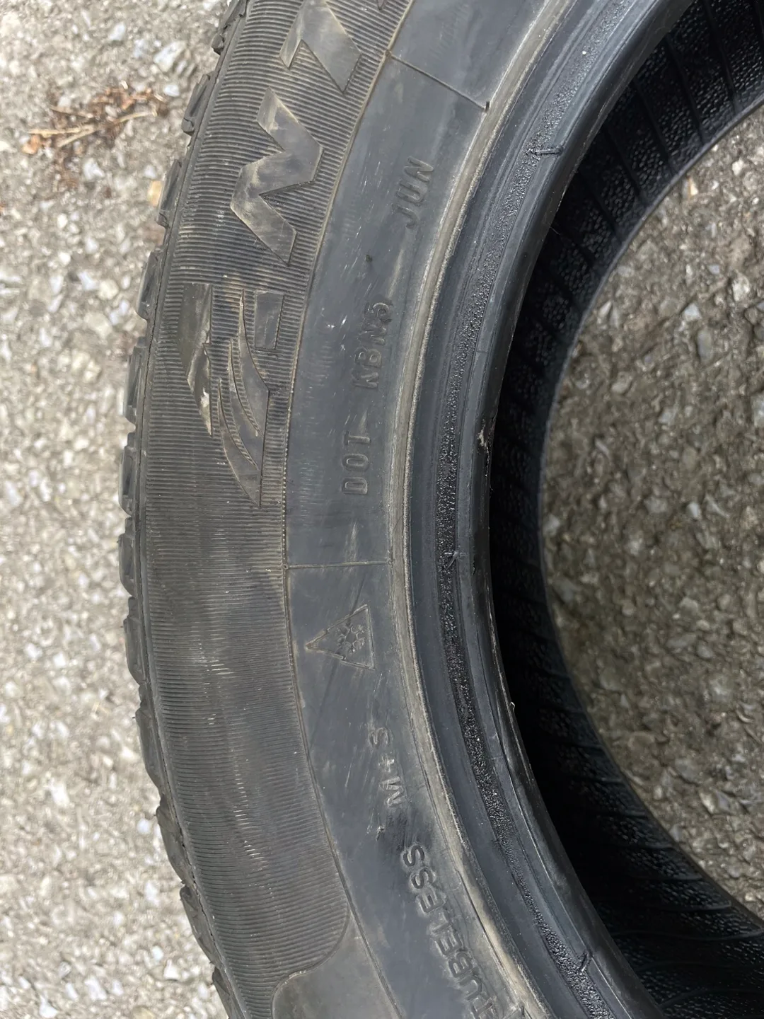 4 Antares Winter Tires Grip 60 Ice 185/65R15 88T image indicator(5)