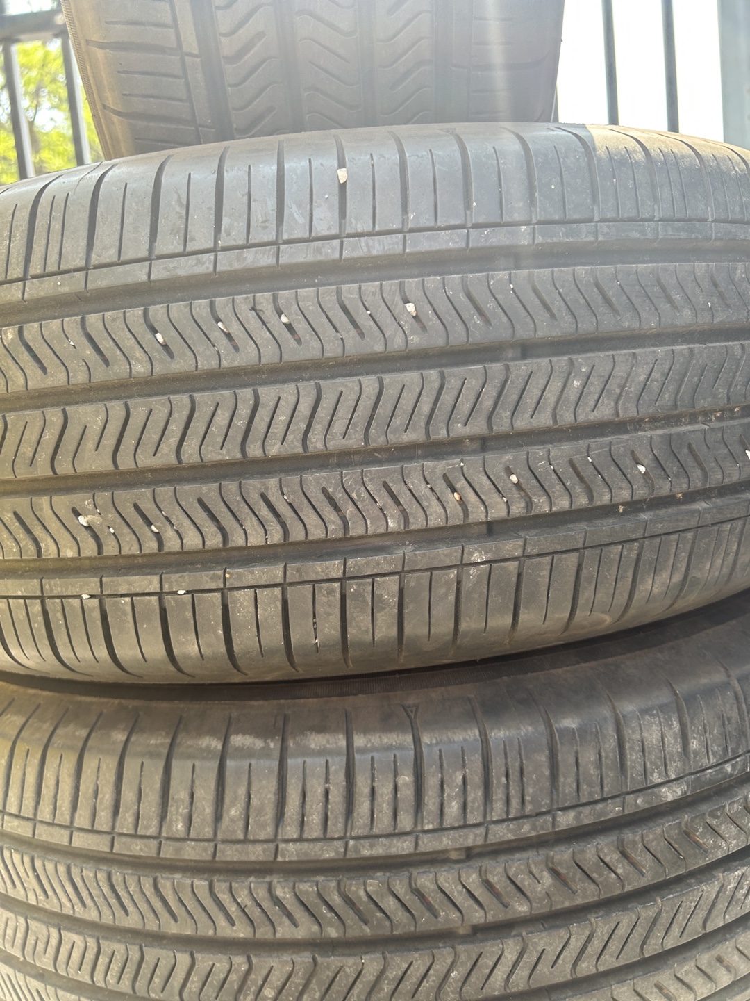 235 60 18 Toyo all seasons - photo 3