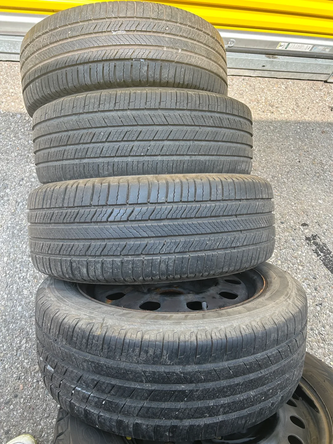 215 55 17 Michelin