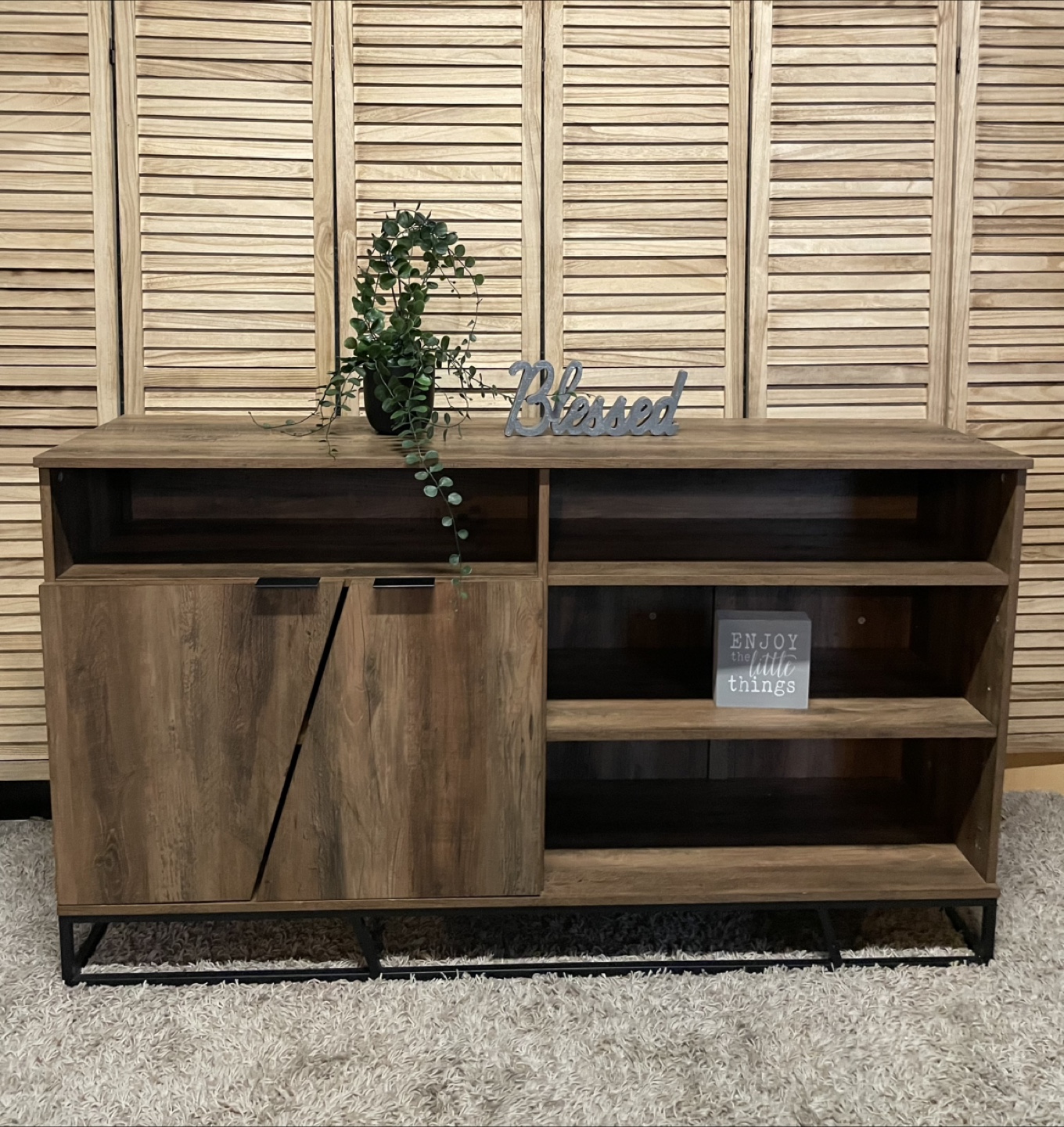 Sideboard/TV Stand