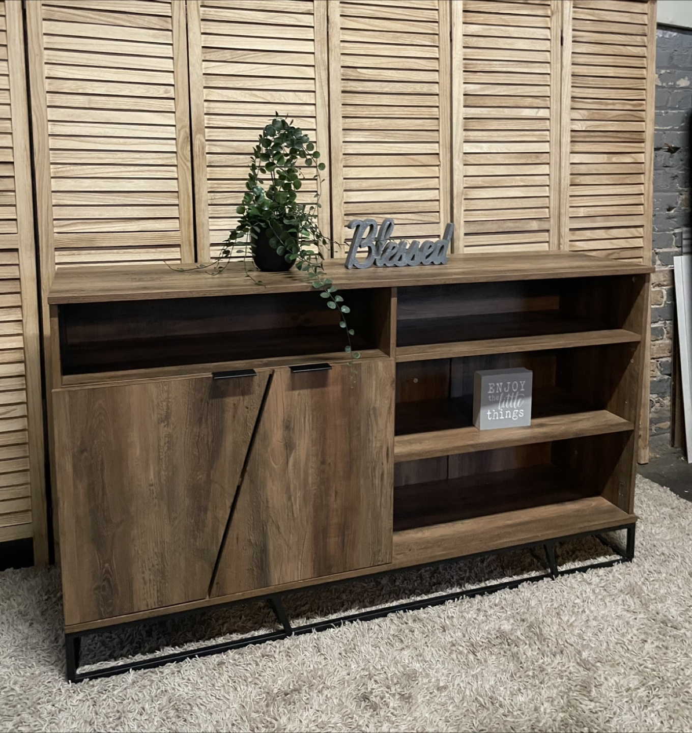 Sideboard/TV Stand - photo 2