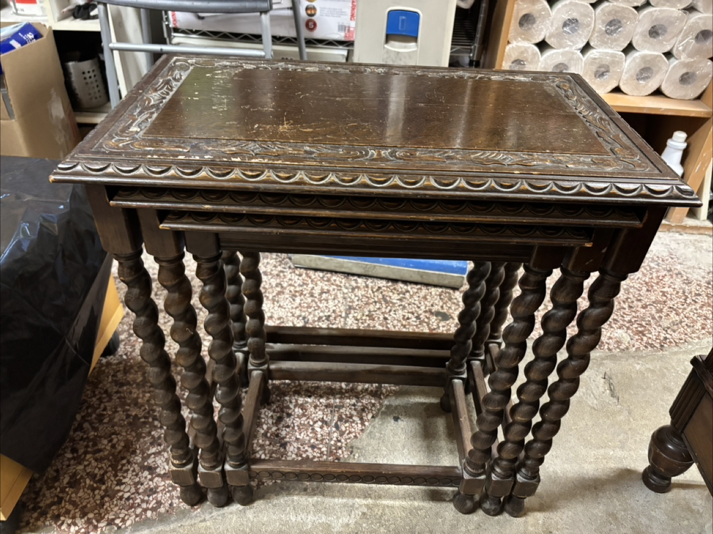 Vintage Nesting Tables 💚 - photo 3