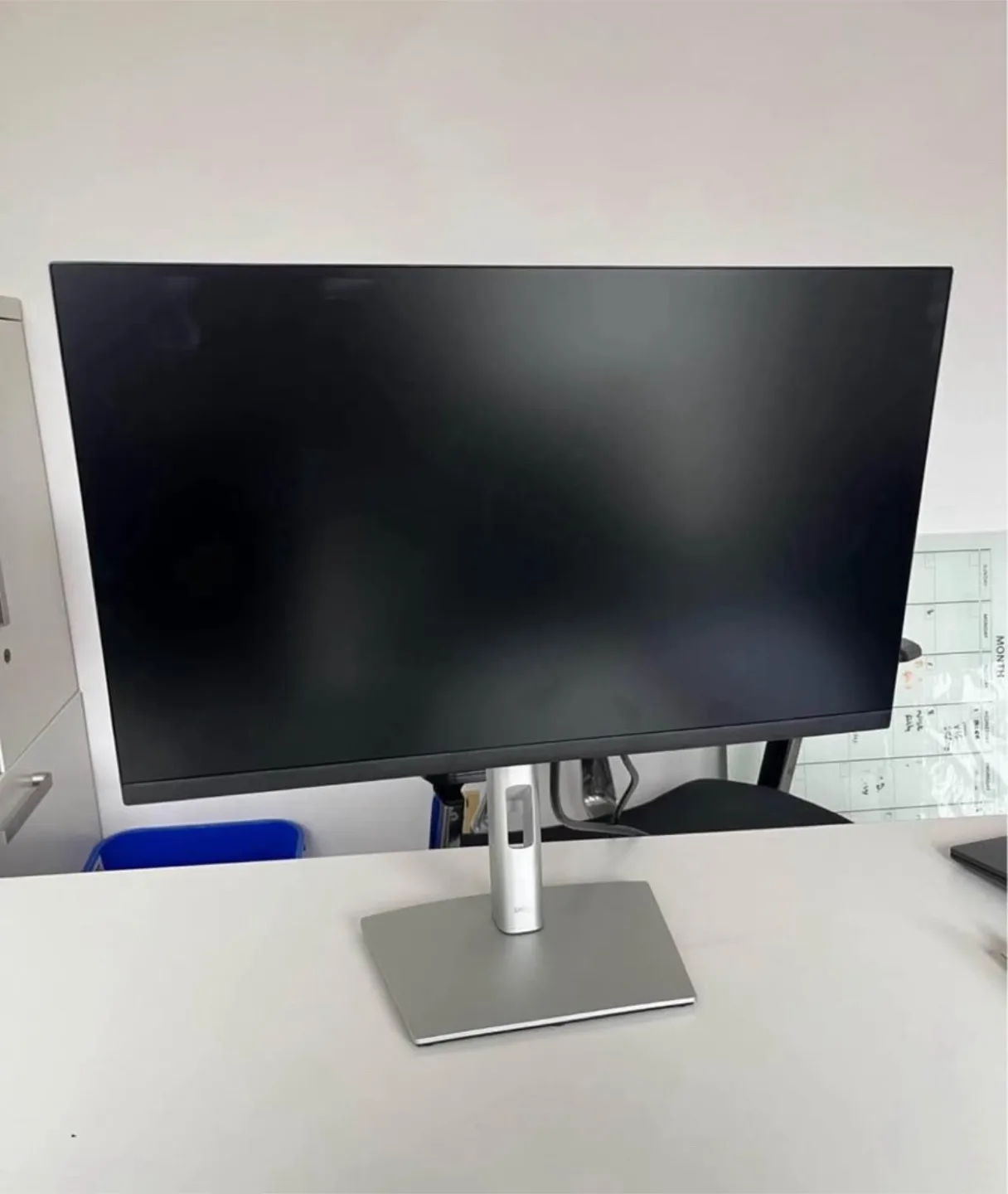 Dell P-24 Monitor thumbnail
