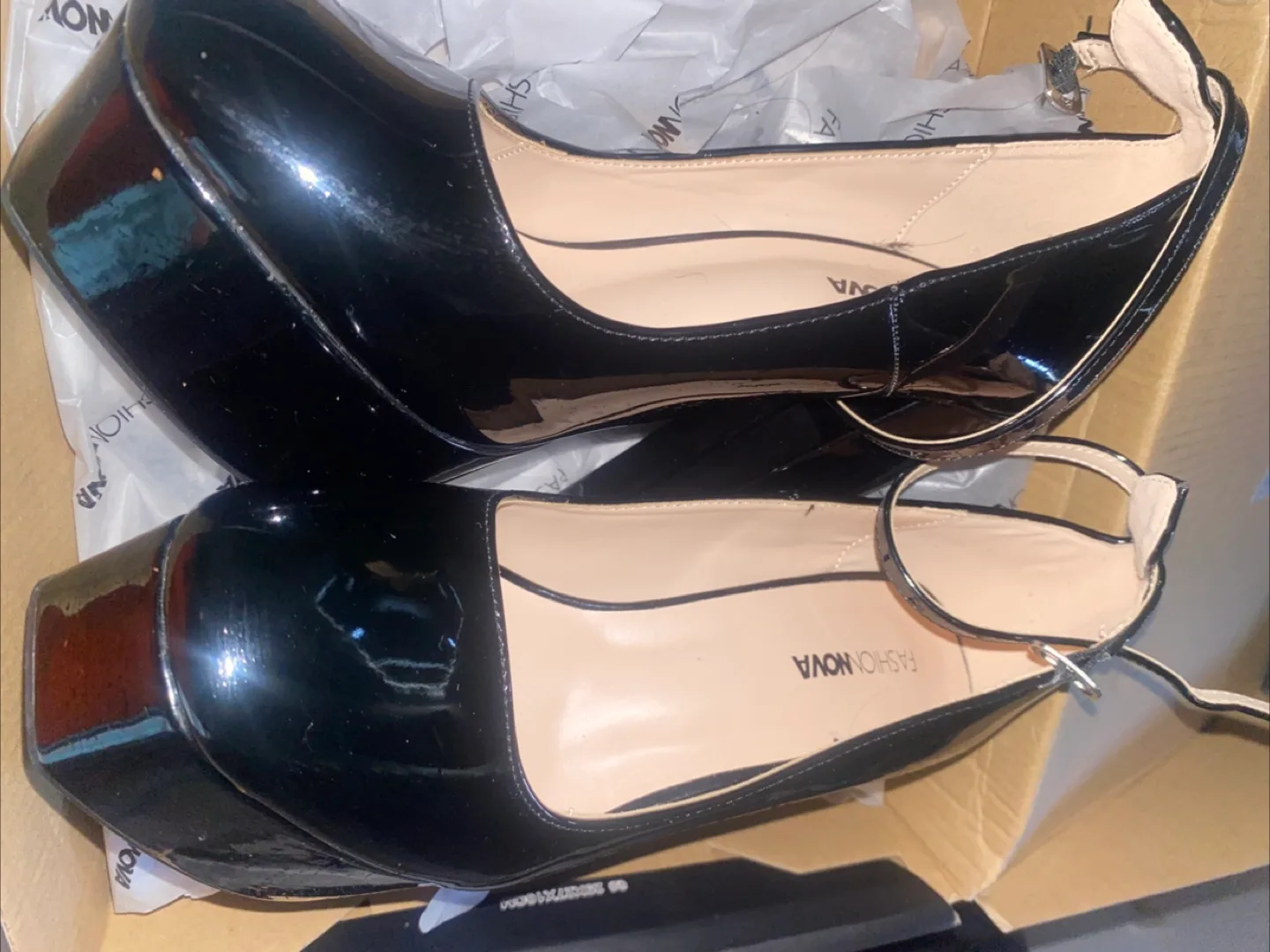 Fashion Nova Black Chunky Pumps Size 8 thumbnail