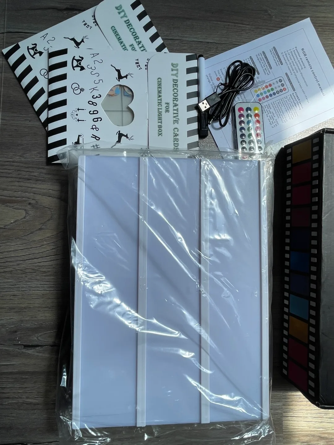 🥕LED Cinematic Light Box image indicator(3)