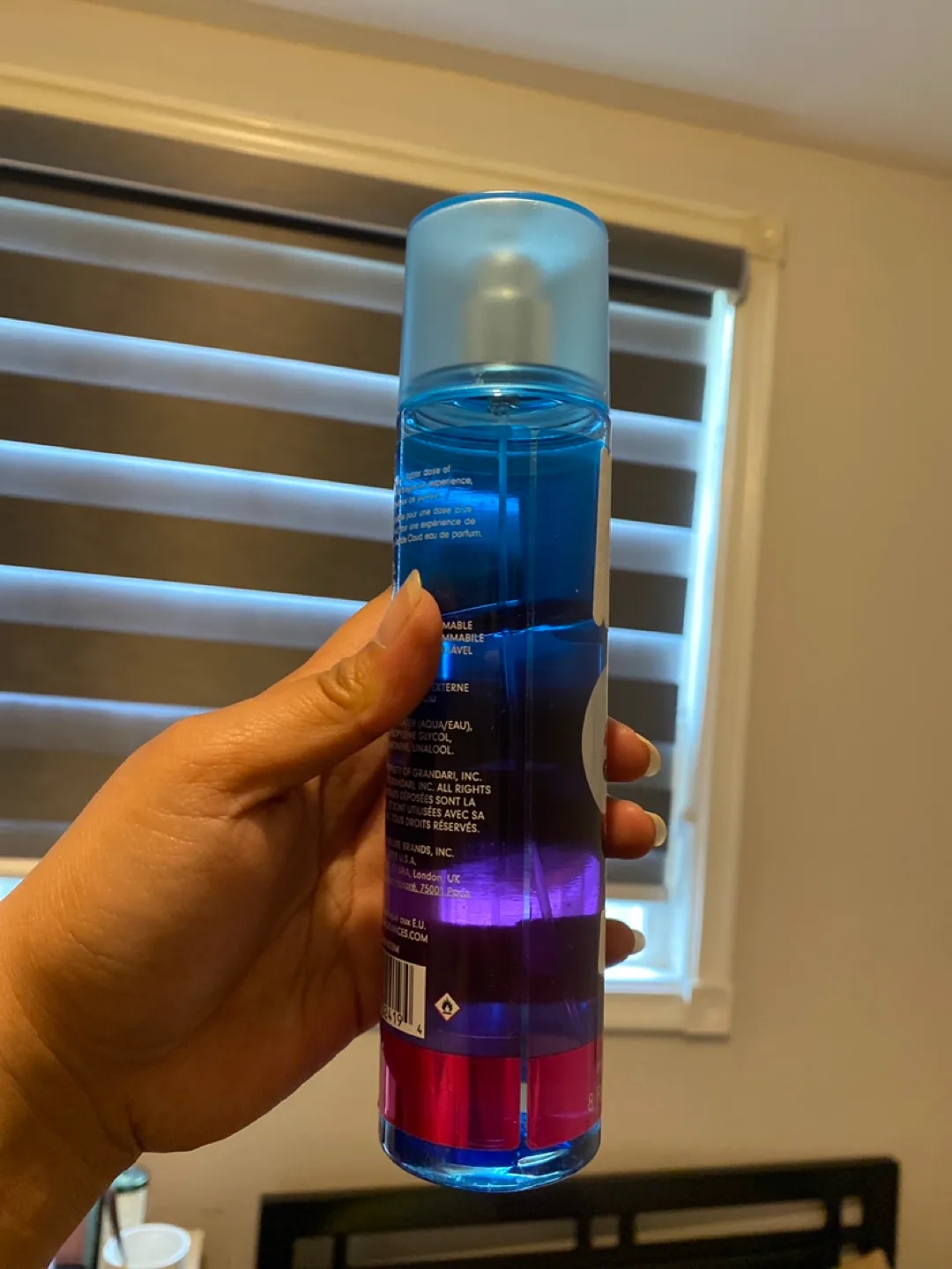 Ariana Grande Cloud Body Mist image indicator(2)