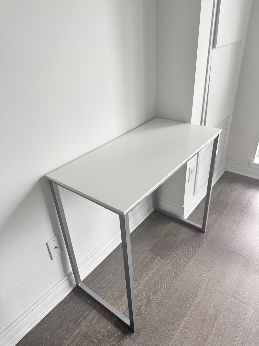 Modern White Desk - photo 2