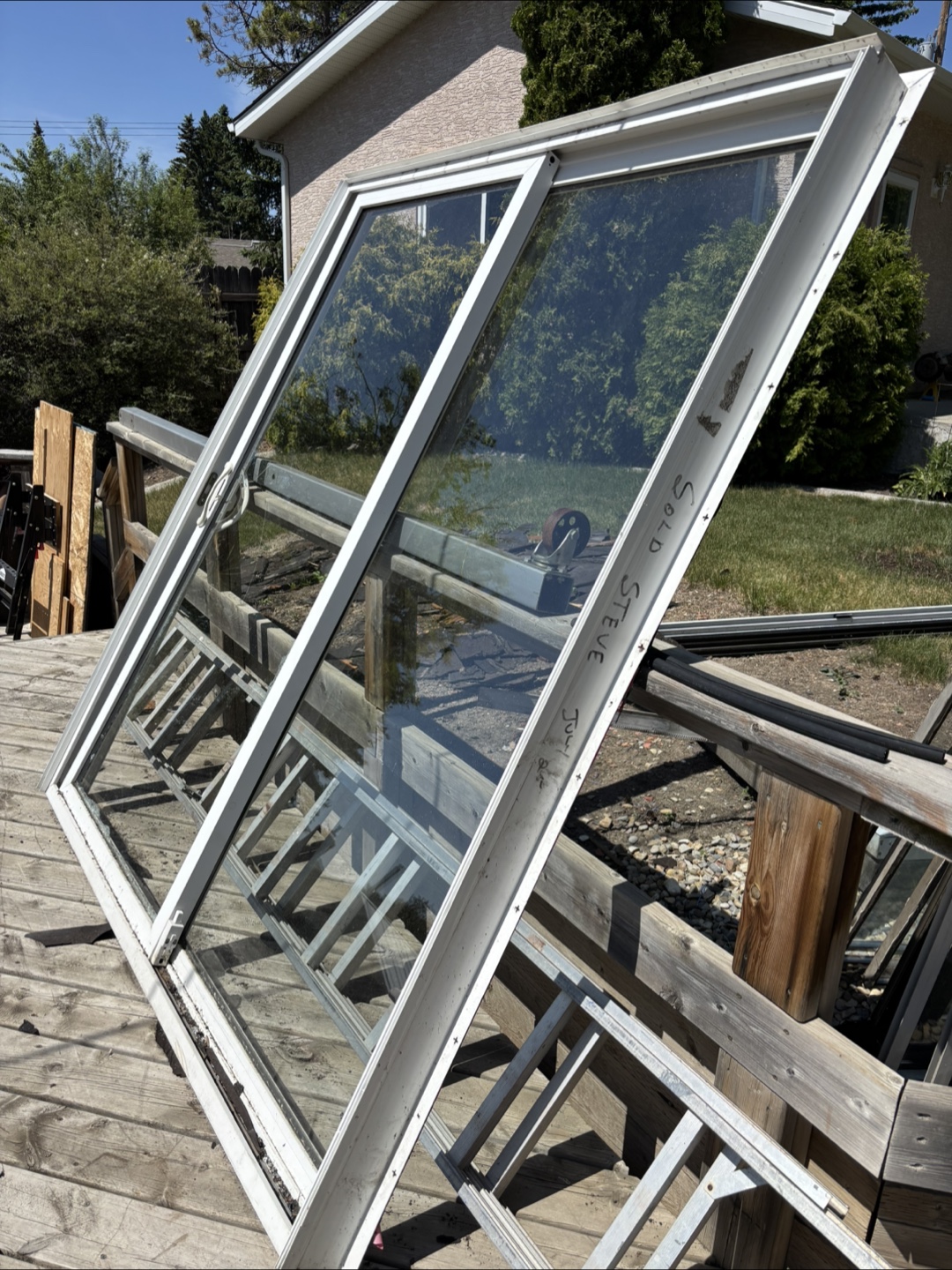 Sliding Window, Good  Condition
