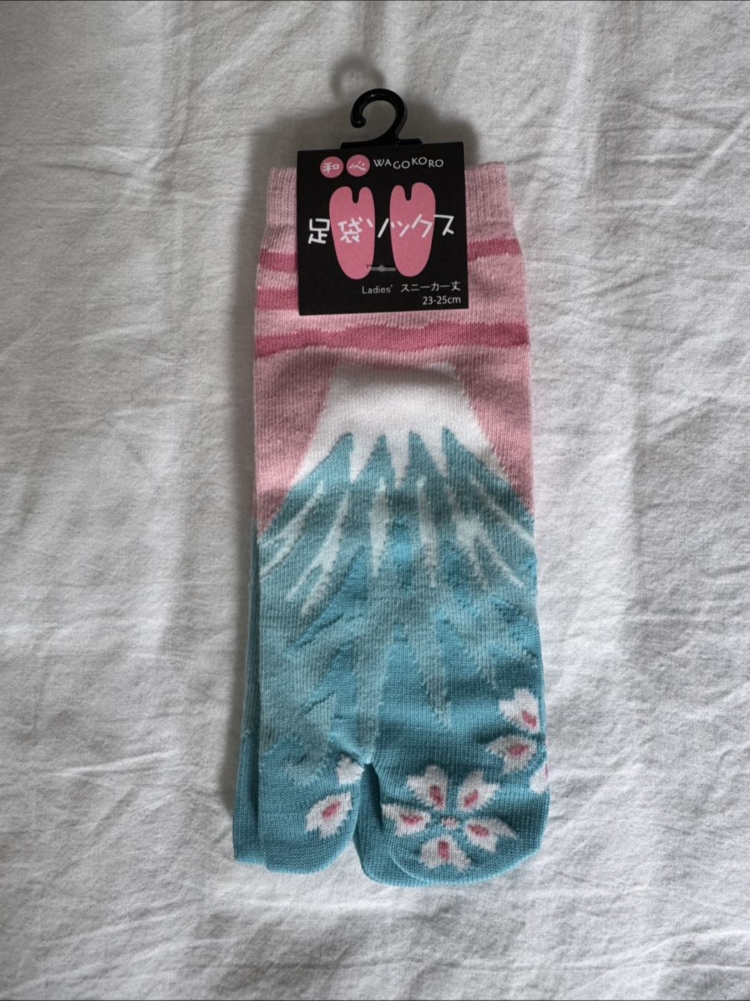 Tabi Socks, featuring Japan Fuji mountain and Sakura