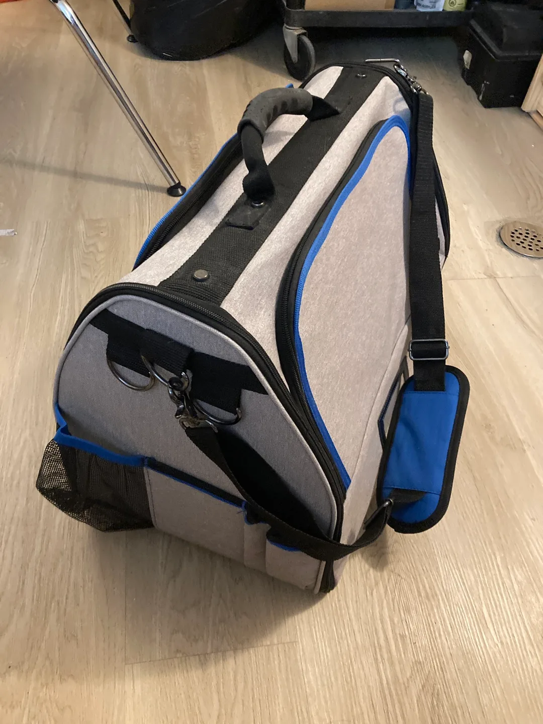 Sherwin-Williams Painter’s Tool Bag Like New image indicator(5)