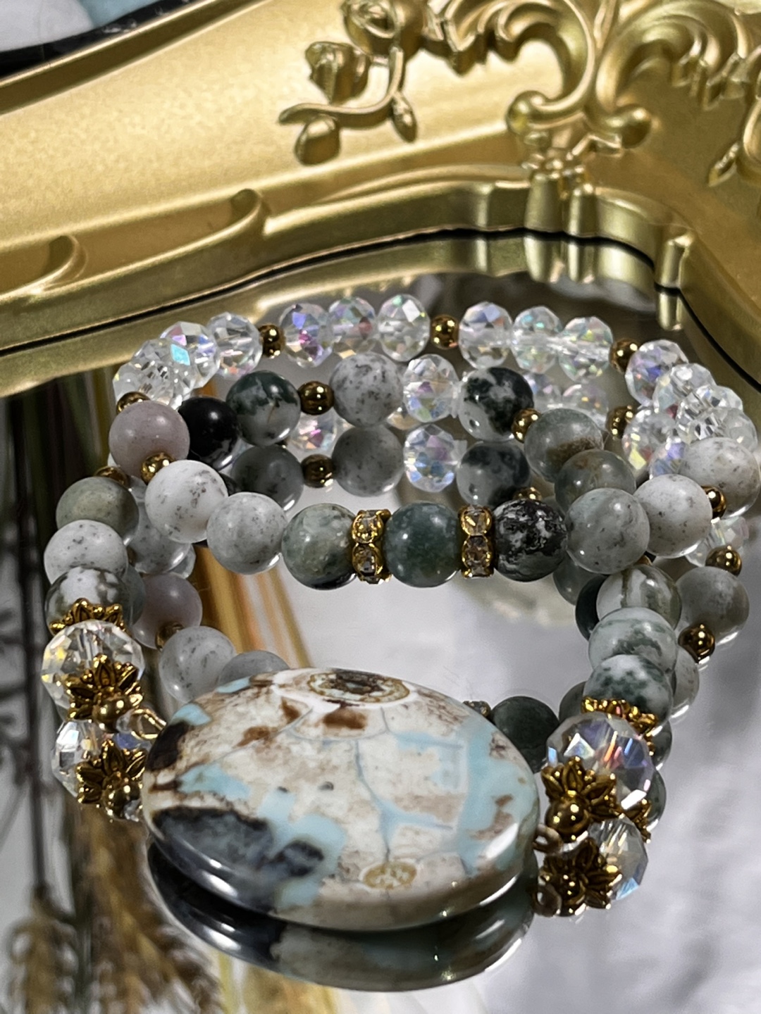 Light Blue Apatite Focal Stone Bracelet (2 Layers) - photo 3