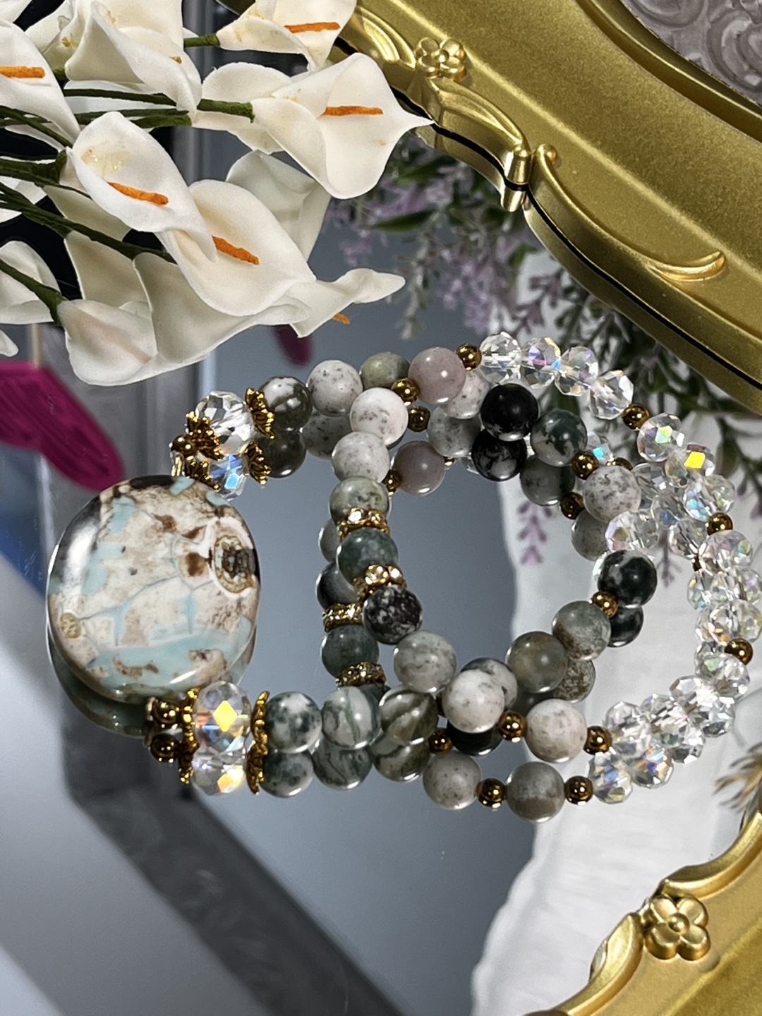 Light Blue Apatite Focal Stone Bracelet (2 Layers) - photo 4