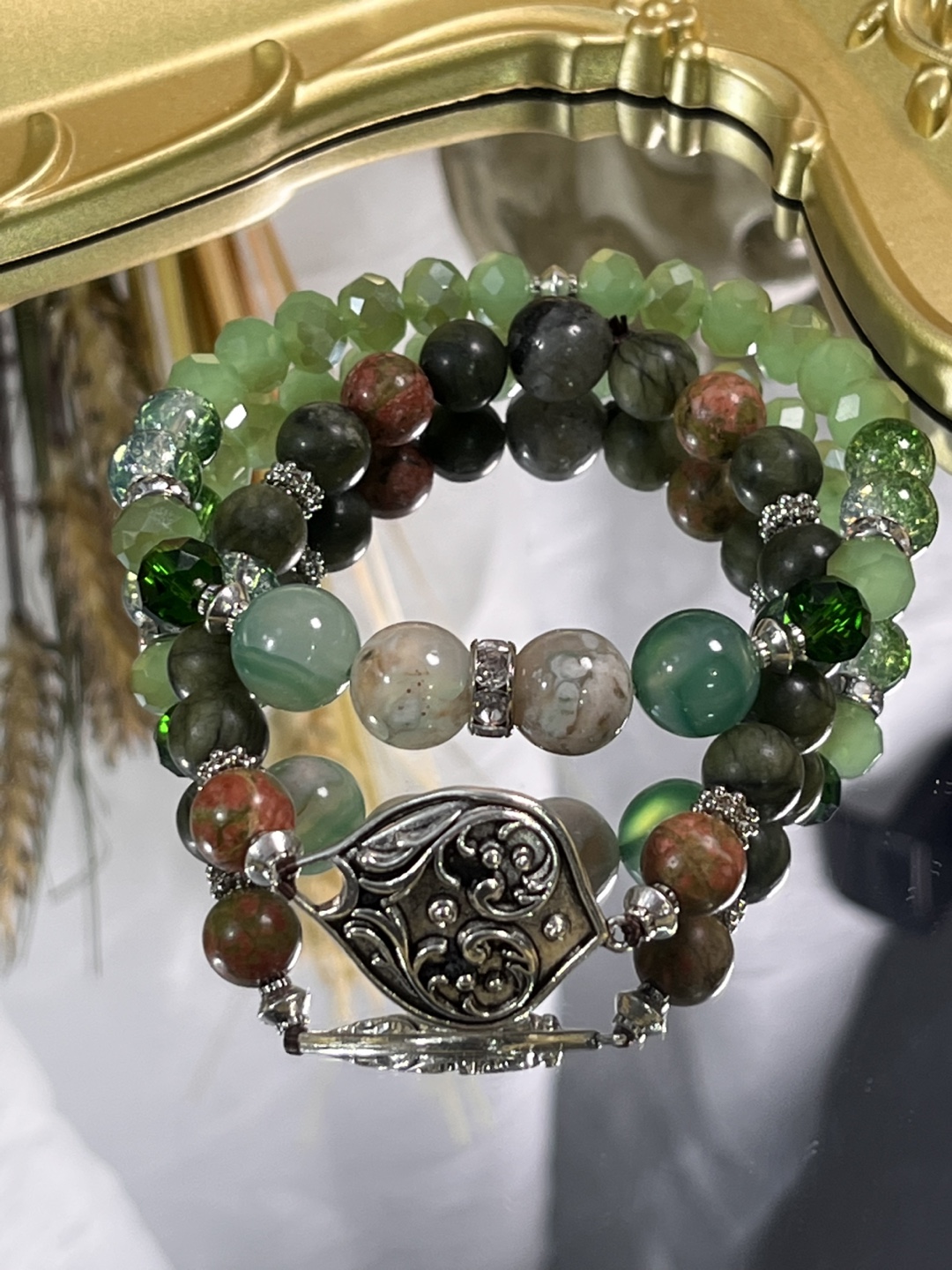 Antique Silver Scrollwork Pendant in Green Crystals Bracelets - photo 4