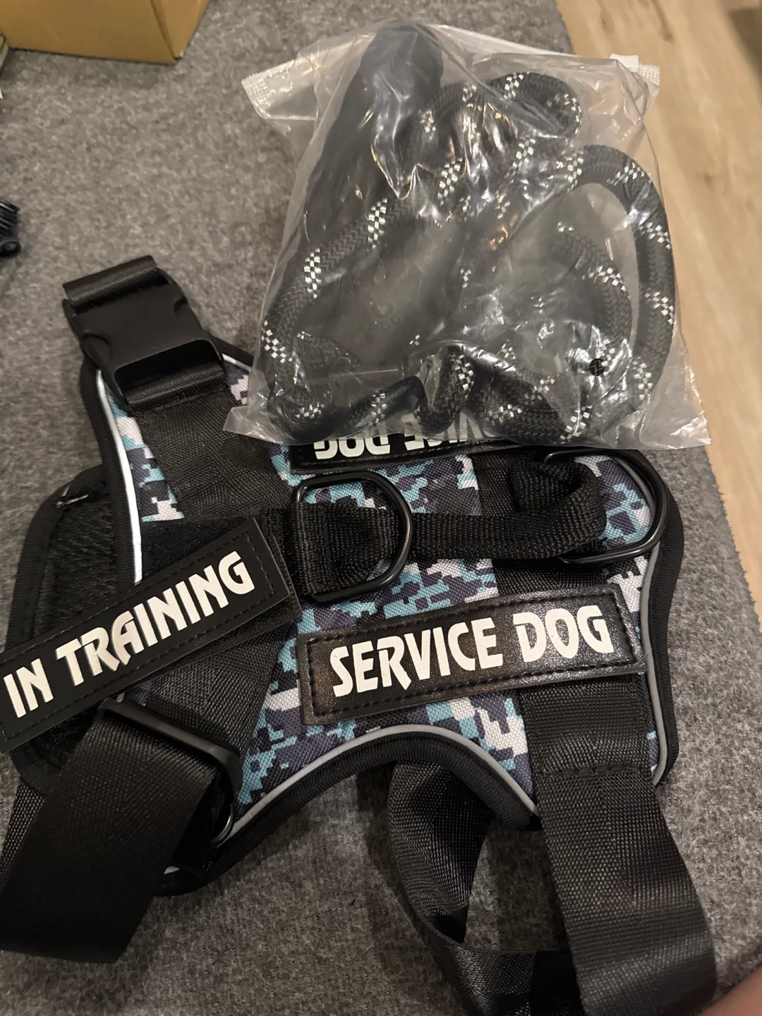 Service Dog Harness and Leash image indicator(2)