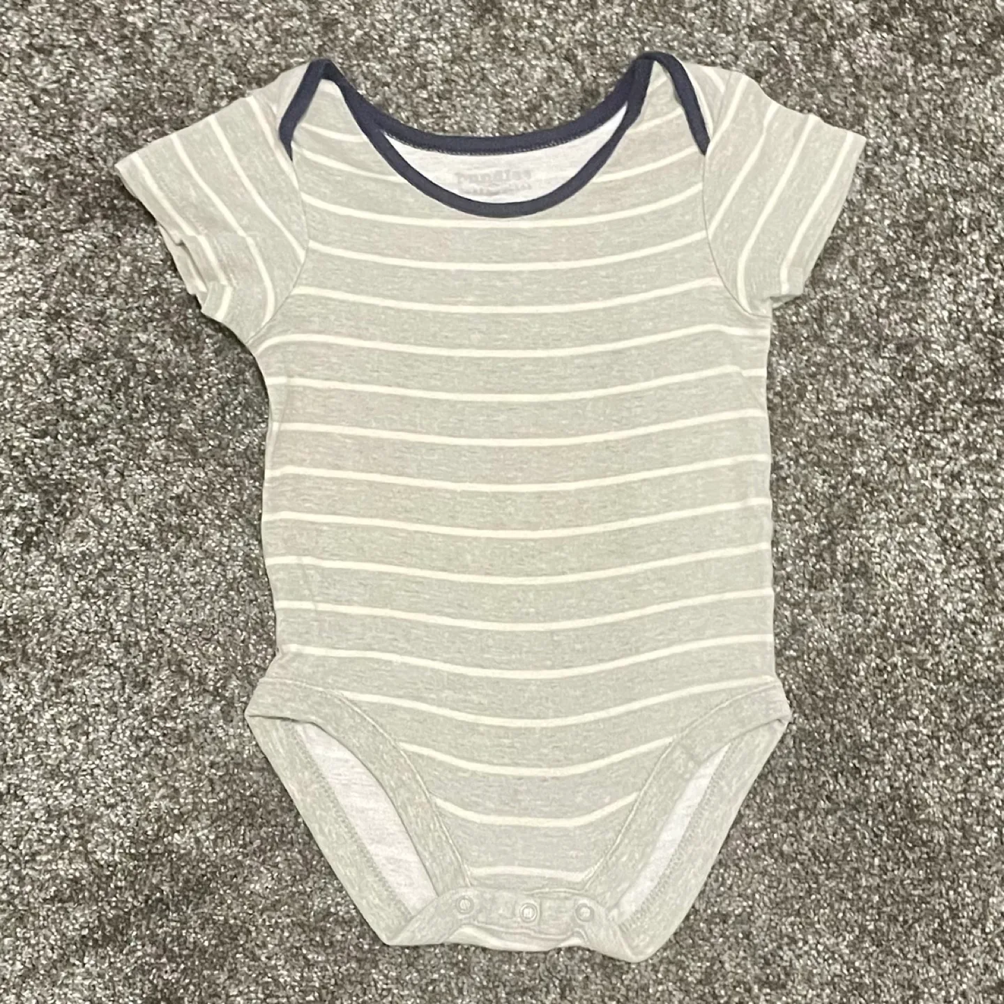 The Children’s Place Baby Bodysuit image indicator(5)