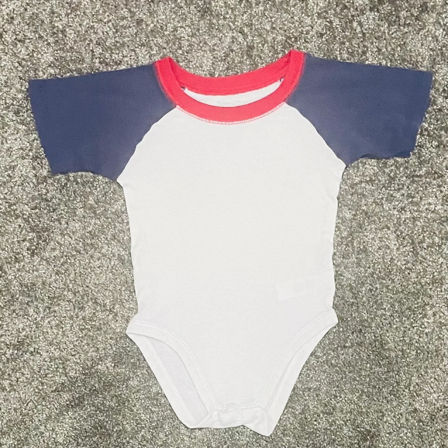 The Children’s Place Baby Bodysuit image indicator(4)