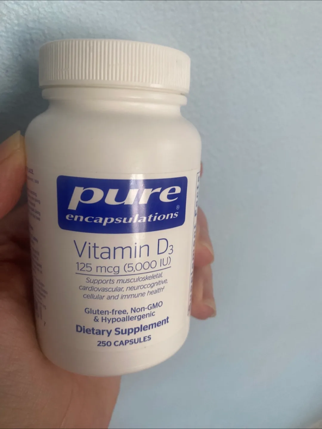 Pure Encapsulations Vitamin D3 image indicator(2)