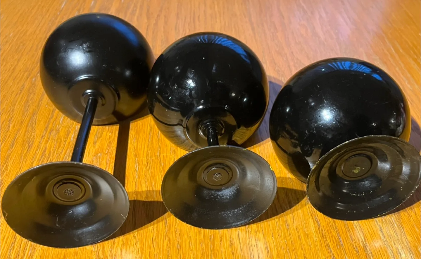 3 Candle Holders image indicator(6)