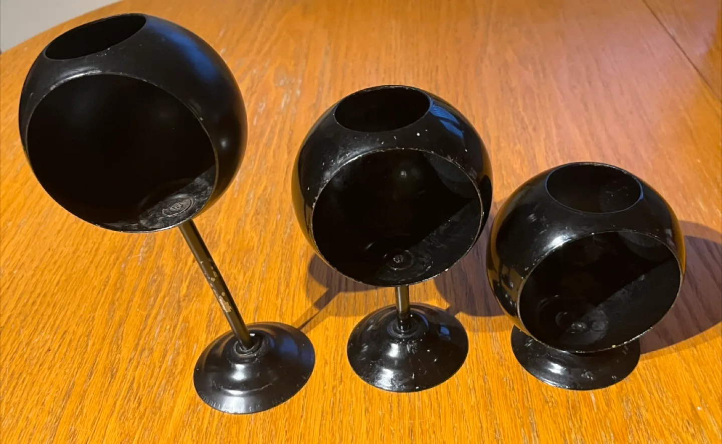 3 Candle Holders image indicator(7)