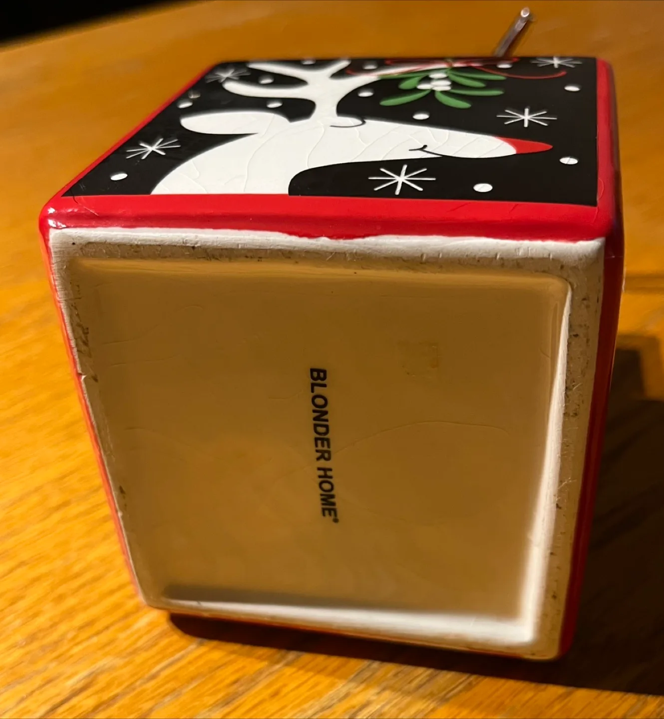 Christmas Soap Dispenser & Small Napkin Holder image indicator(4)