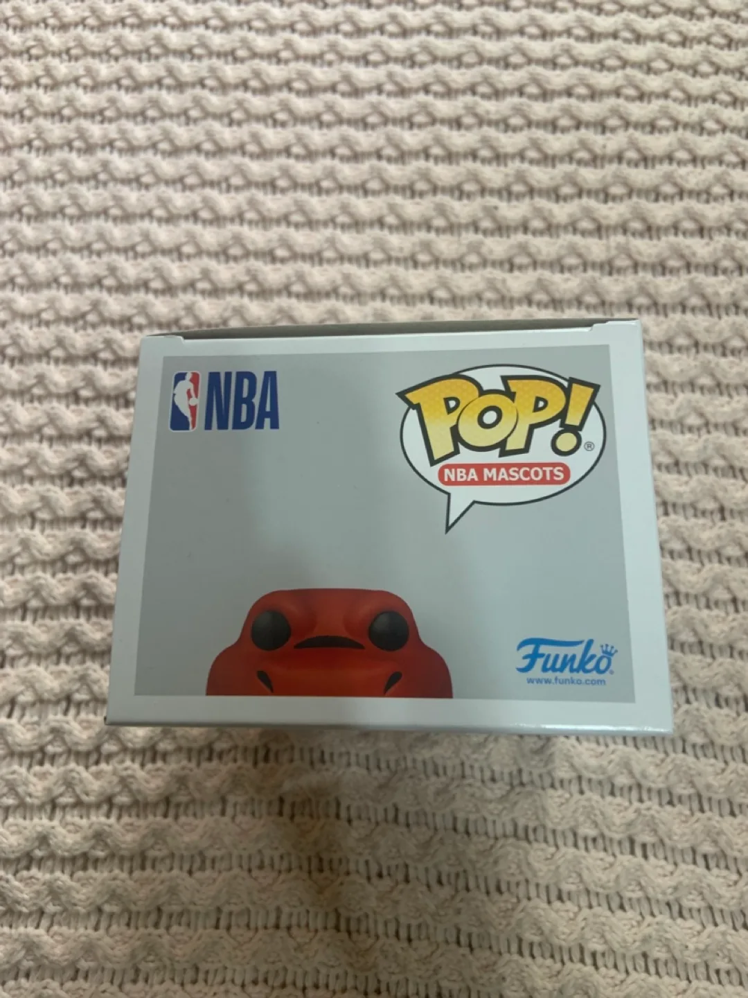 Funko Pop! NBA Mascots The Raptor Figure image indicator(4)