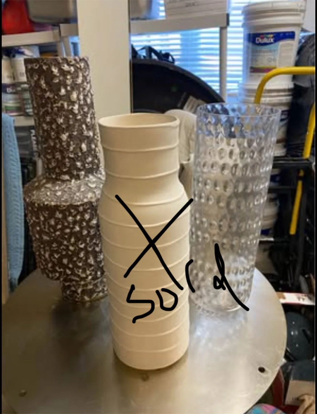 Variety of Vases and Decorative Pieces image indicator(3)