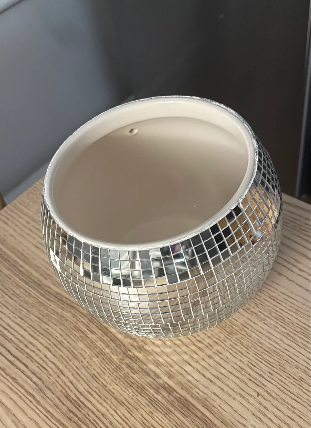 🥕 Disco Ball Planter image indicator(2)