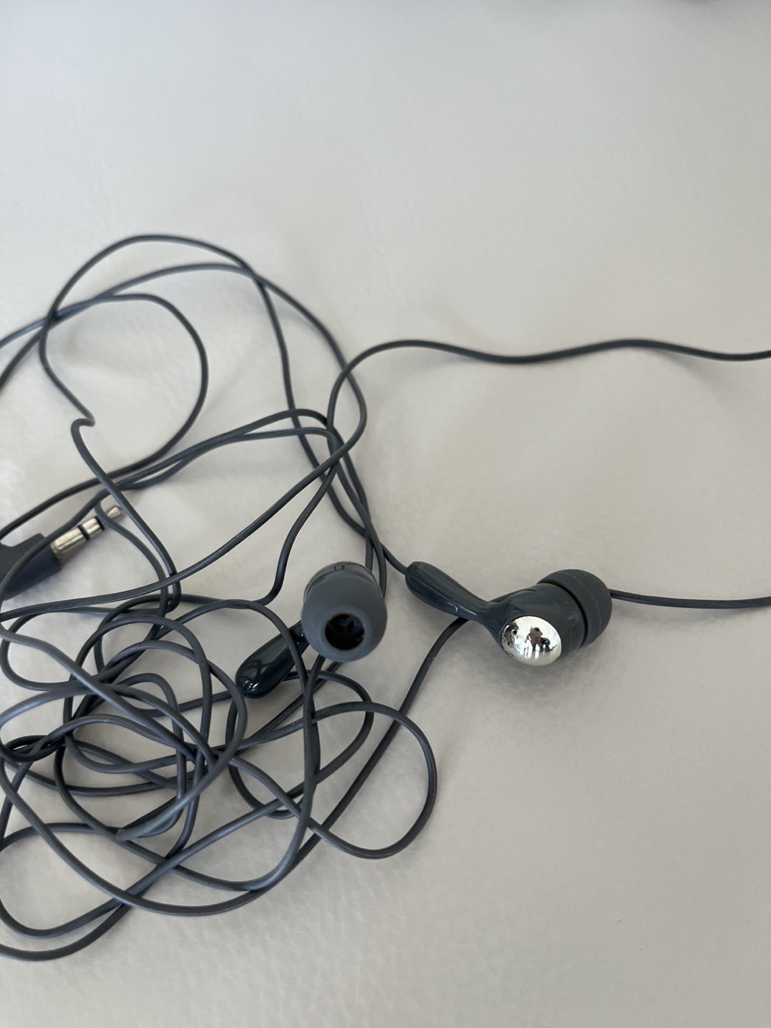 Mixed Lot of Used Earphones - photo 5